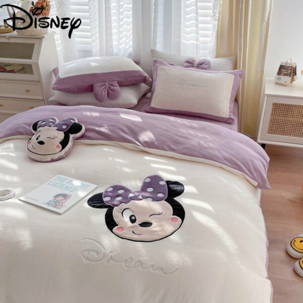 Disney Milk Velvet Four Piece Set Cartoon Minnie Applique Embroidered Quilt Cover Three Piece Set of Student Bedding 1