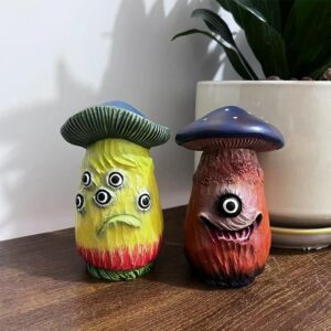 New Halloween Creative Skull Mushroom Sculpture Monster Resin Crafts Home Garden Decorations Office Desktop Decorations 2