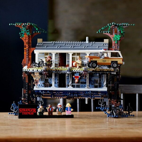 2022 New 2499Pcs Stranger Things The Upside Down Compatible 75810 Model Building Blocks Bricks Set Toys For Children Gift 2