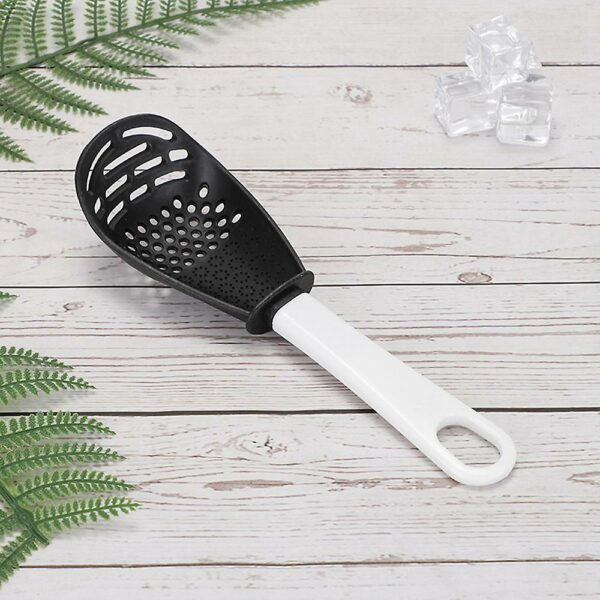 Multifunctional Kitchen Cooking Spoon Garlic Press Colander Spoon