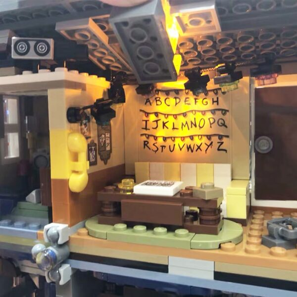 2022 New 2499Pcs Stranger Things The Upside Down Compatible 75810 Model Building Blocks Bricks Set Toys For Children Gift 5