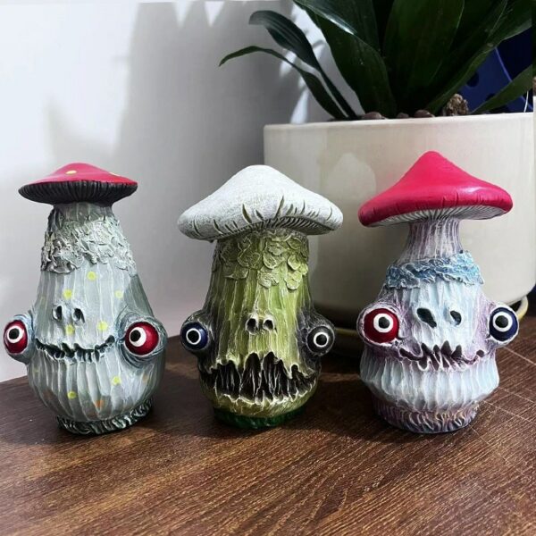 New Halloween Creative Skull Mushroom Sculpture Monster Resin Crafts Home Garden Decorations Office Desktop Decorations 4