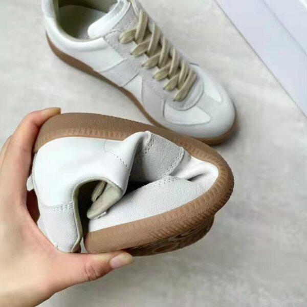 Fashion Ladies Original Quality Sneakers Breathable And Comfortable Street Casual Sneakers Lightweight Waterproof Leather Shoes 4